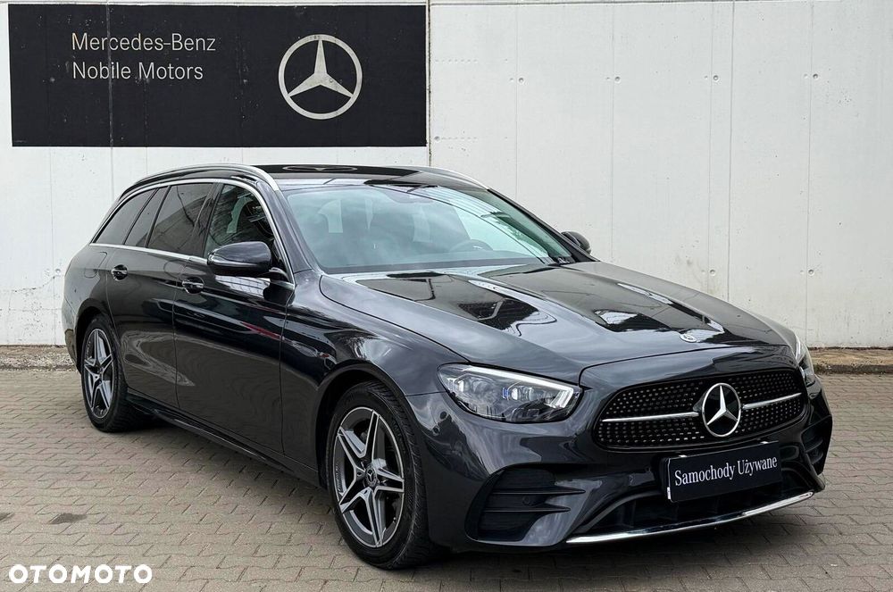 Mercedes-Benz Klasa E 220 d 4-Matic AMG/Avantgarde - 22