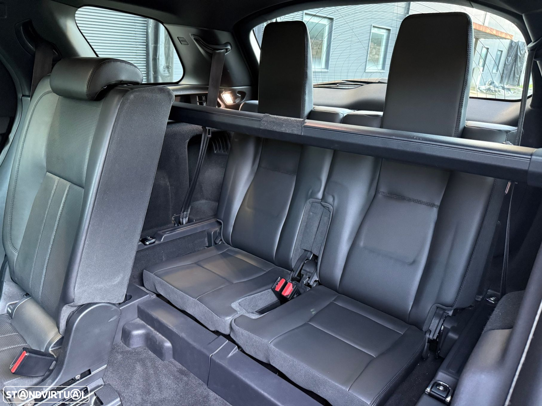 Land Rover Discovery Sport 2.0 TD4 HSE 7L Auto - 33