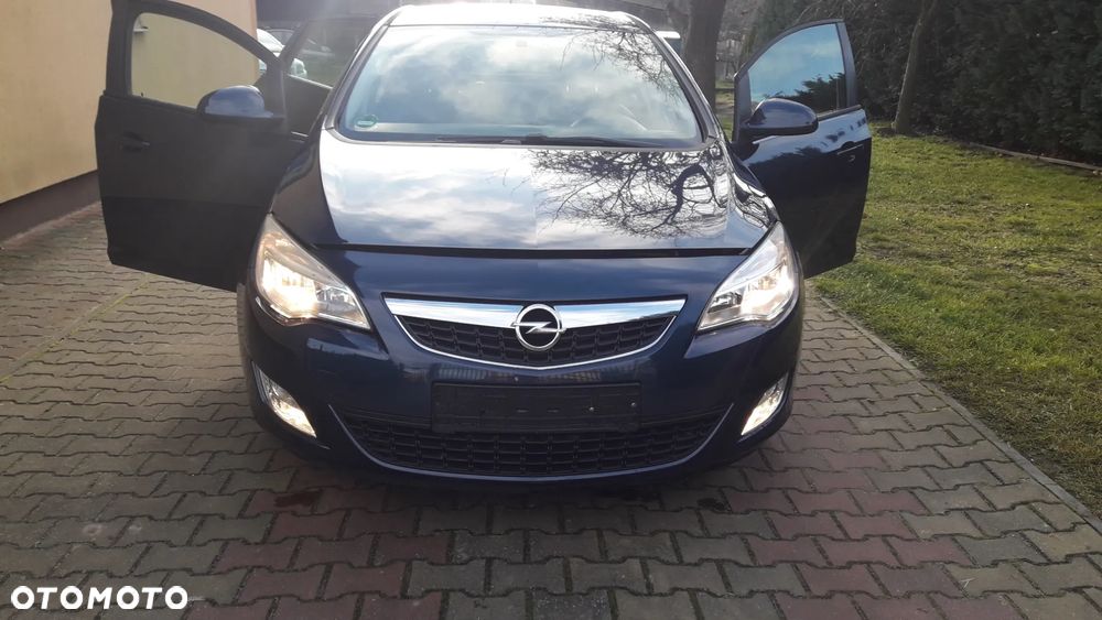 Opel Astra 1.4 Turbo Active - 26
