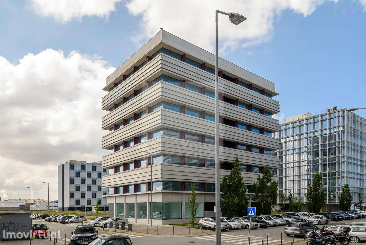 Nicolau d'Almeida Offices - Grande imagem: 3/20