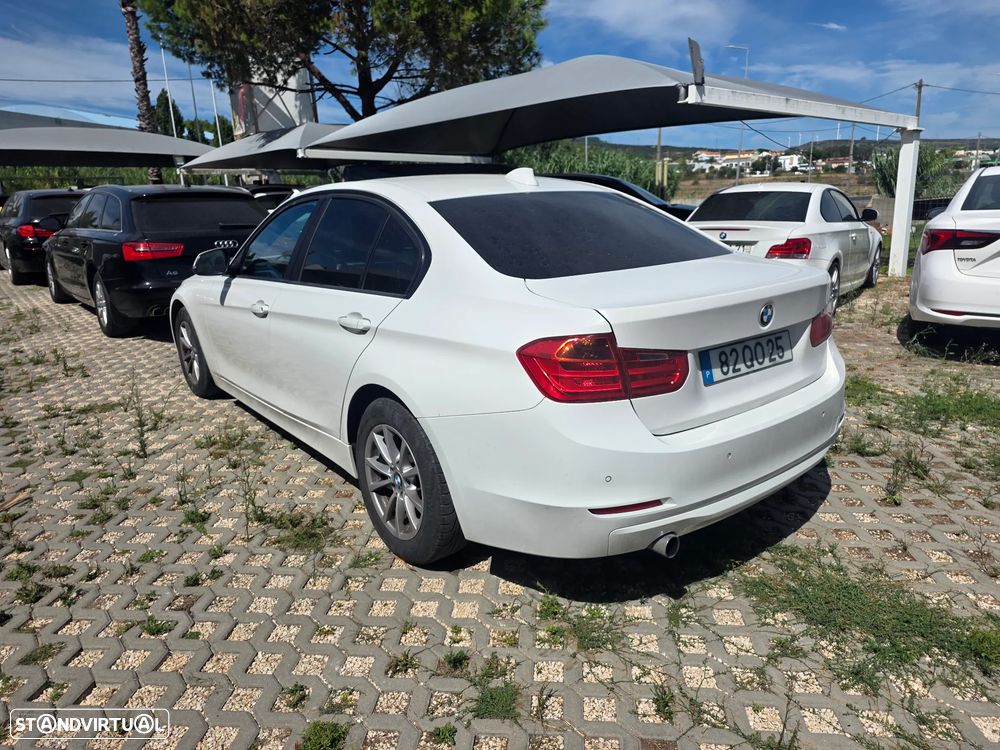 BMW 318 d Sport Line - 5