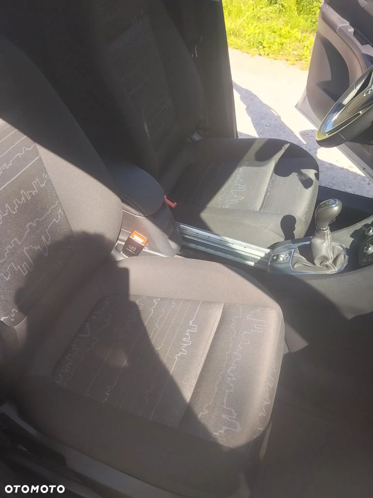 Opel Meriva - 19