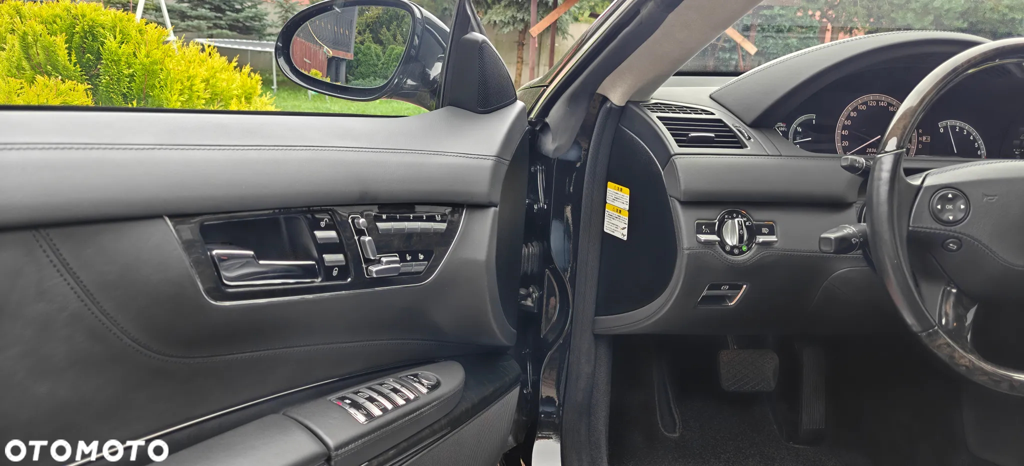 Mercedes-Benz CL 500 7G-TRONIC - 22