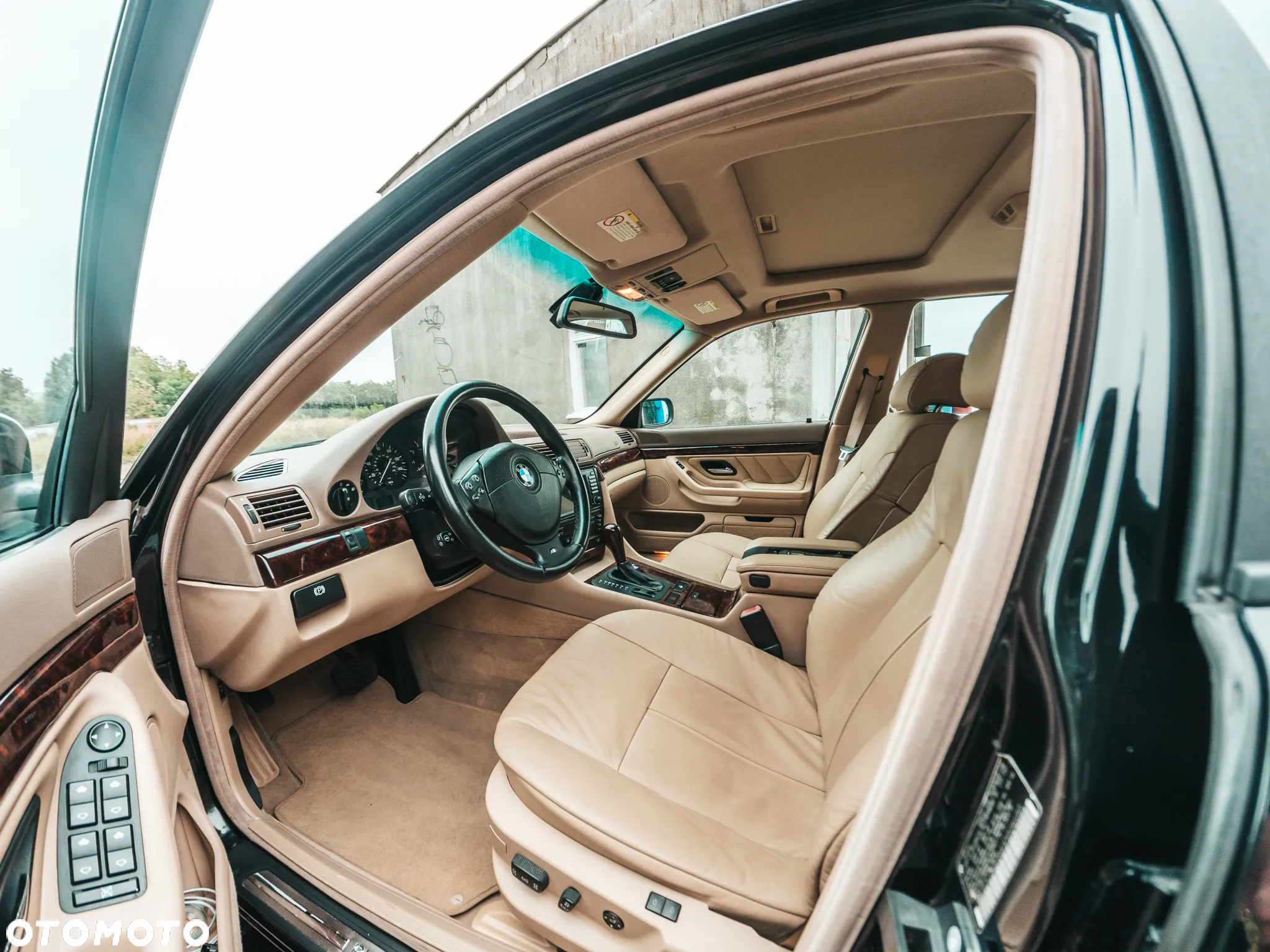 BMW Seria 7 740iL - 15