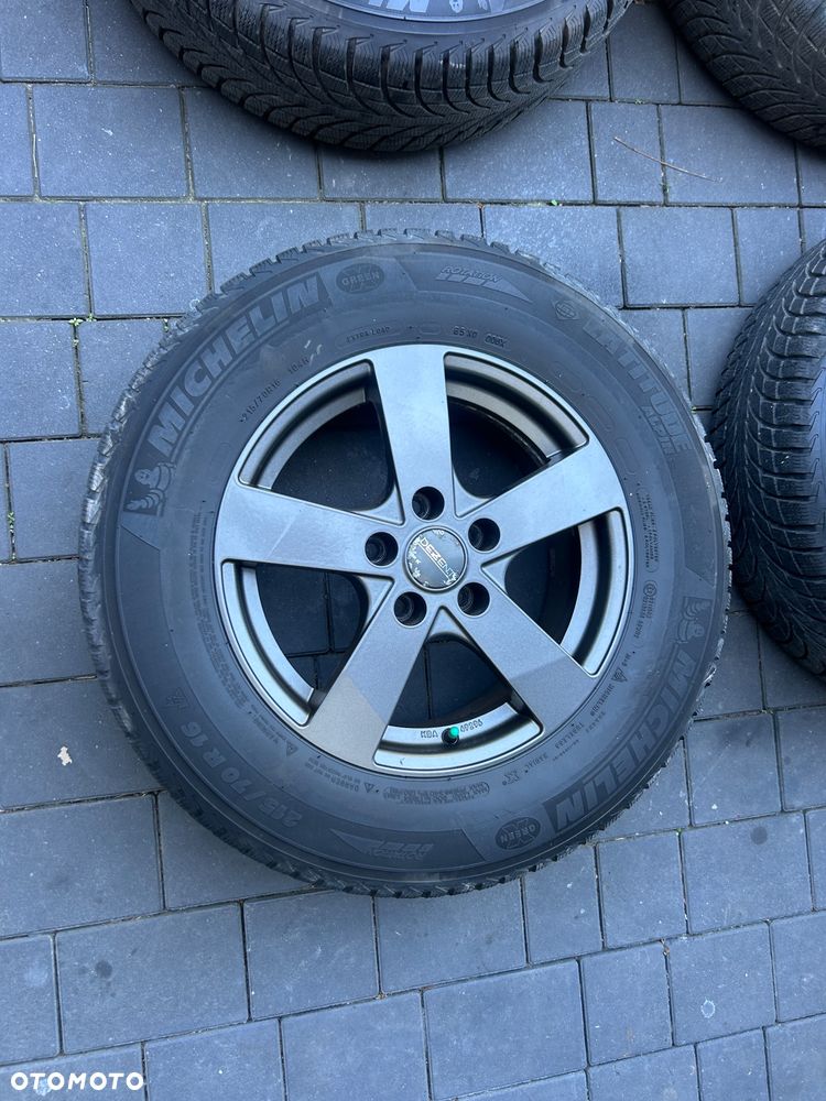 Koła Zimowe Kia Hyundai 5x114.3 ET43 215/70/16 Michelin - 3
