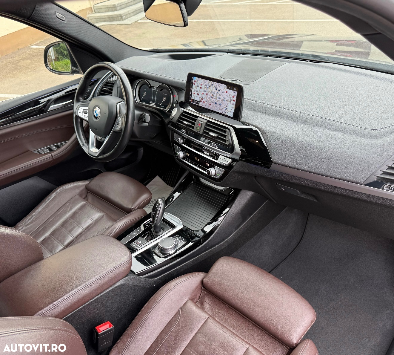 BMW X3 xDrive20i AT Luxury Line - 9