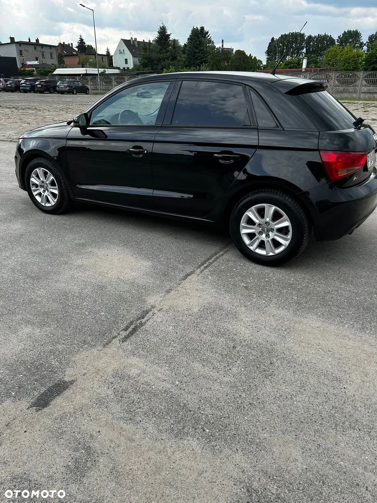 Audi A1 Sportback 1.6 TDI Ambition - 10