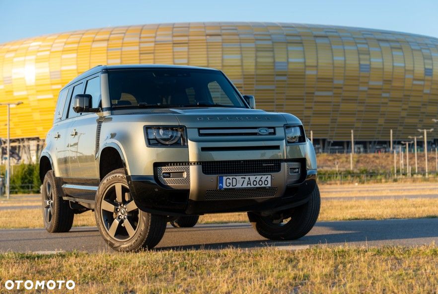 Land Rover Defender 3.0 D250 mHEV X-Dynamic SE - 8