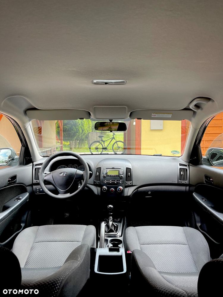 Hyundai i30 1.4 Classic + - 13