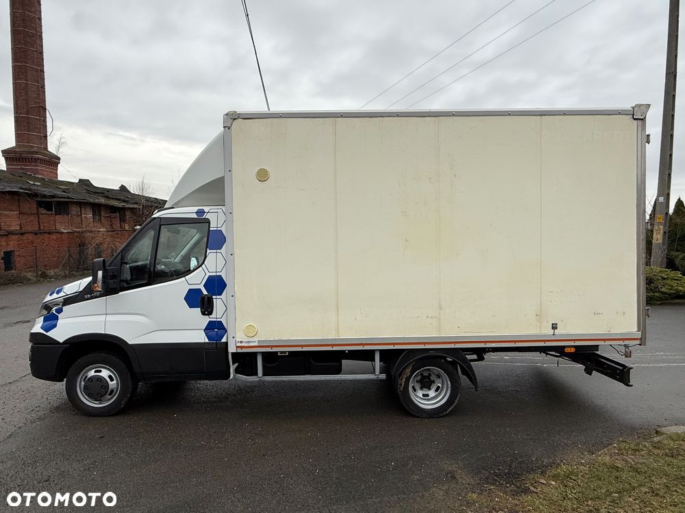 Iveco DAILY 35-170 *3.0* TYLKO 92000 km* KONTENER* Bliźniak* Tempomat* Blokada Mostu* - 4