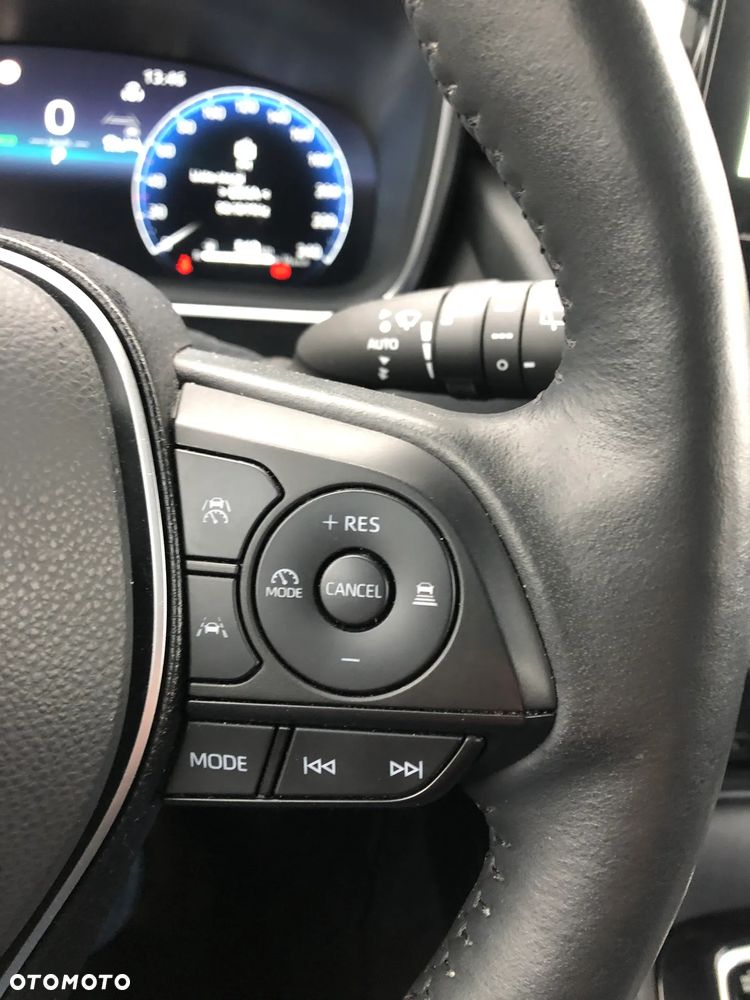 Toyota Corolla - 13