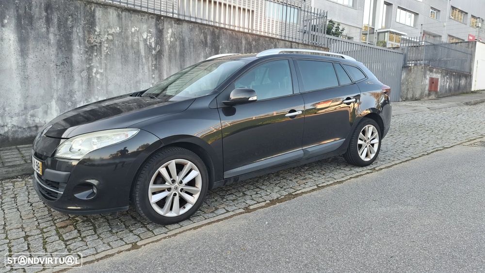 Renault Mégane Sport Tourer 1.5 dCi Dynamique S - 2