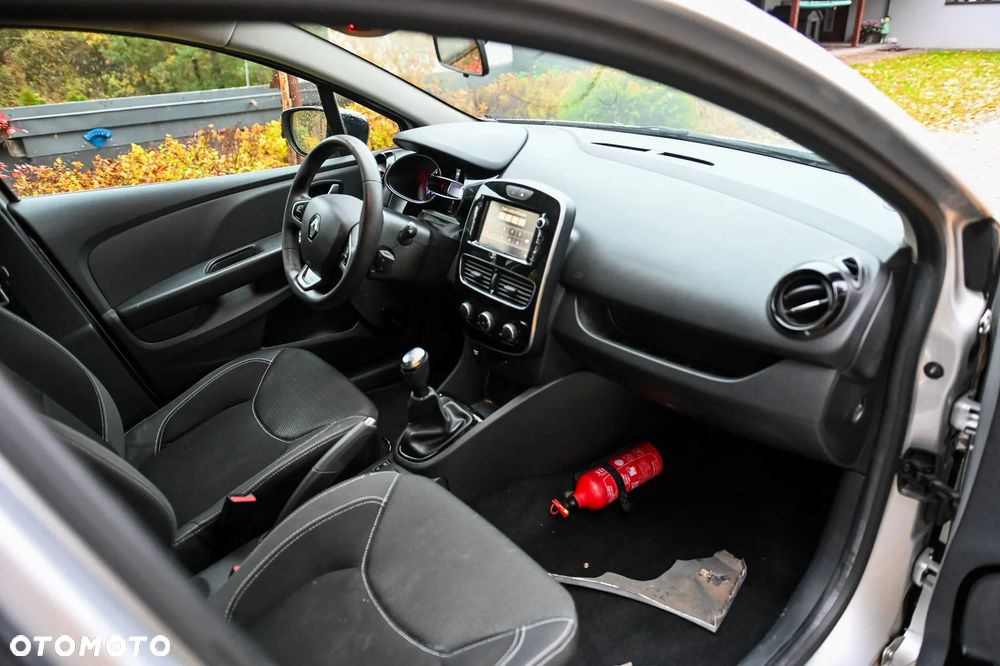 Renault Clio (Energy) TCe 90 Bose Edition - 12