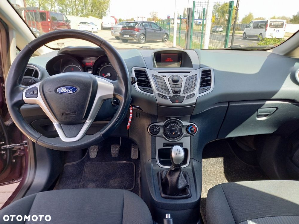 Ford Fiesta 1.6 TDCi DPF Trend - 14