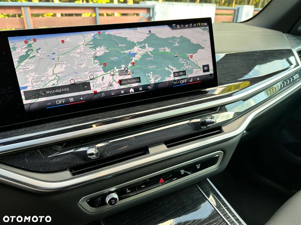 BMW X5 xDrive40i - 30