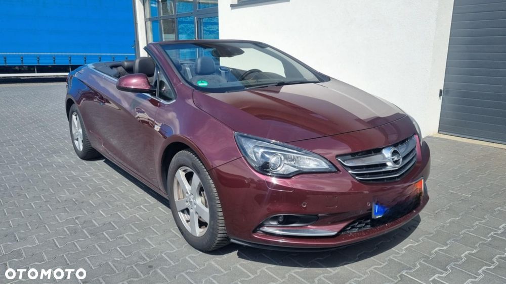 Opel Cascada 1.6 T Cosmo S&S - 1