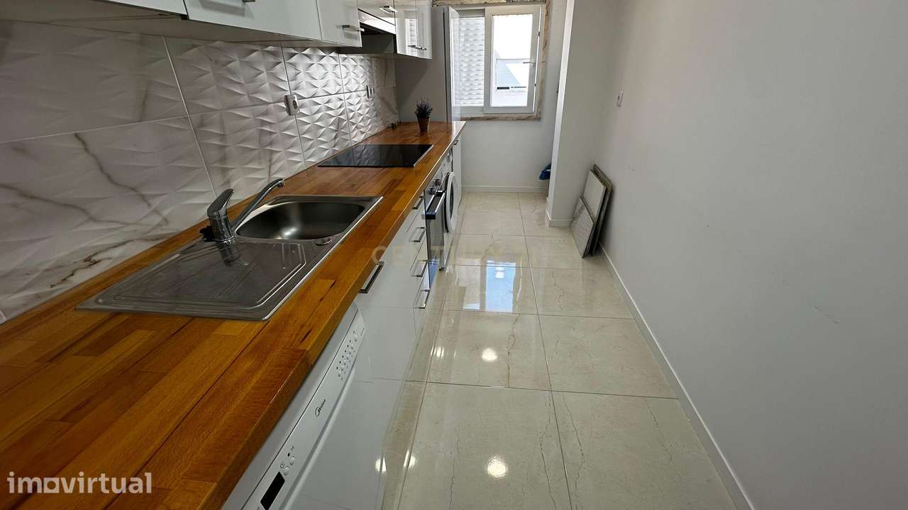 Apartamento T1+1  na Venteira - Grande imagem: 3/12