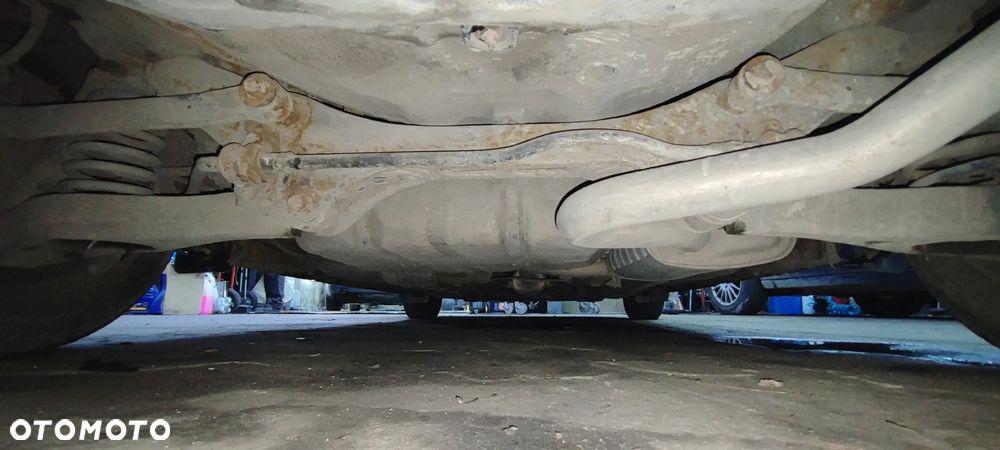 Hyundai i30 1.6 CRDi Comfort - 28