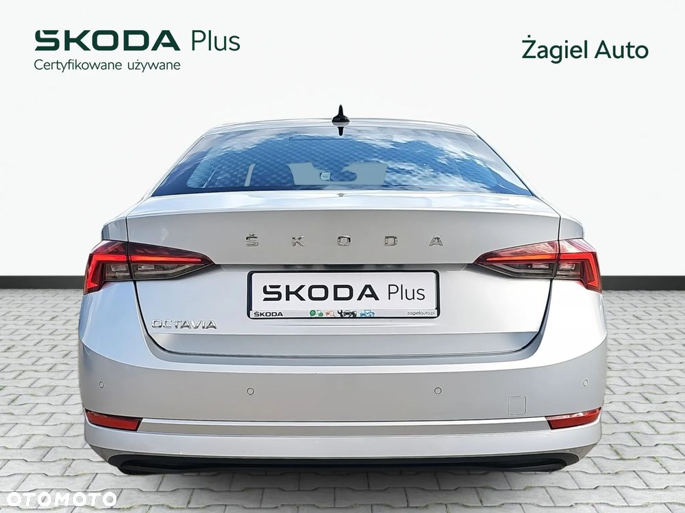 Skoda Octavia 2.0 TDI Ambition - 4