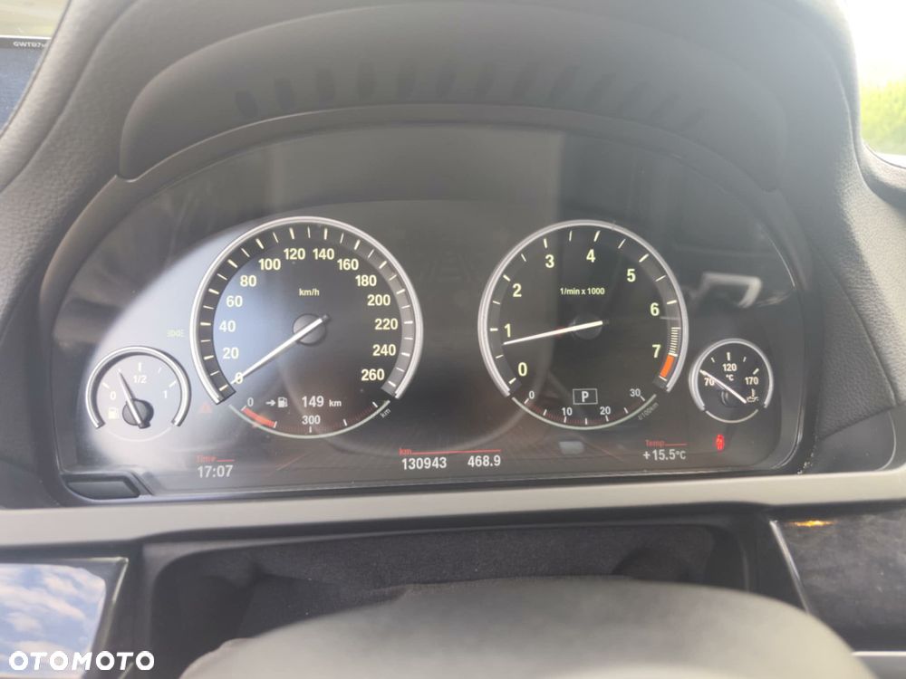 BMW Seria 7 750Li - 11