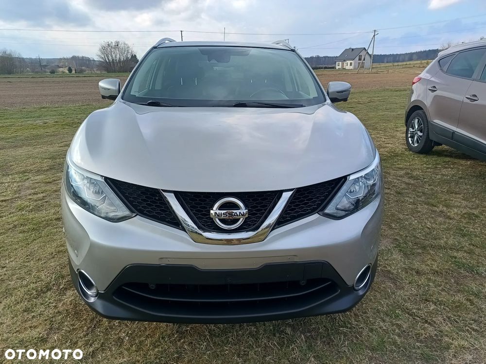 Nissan Qashqai - 2