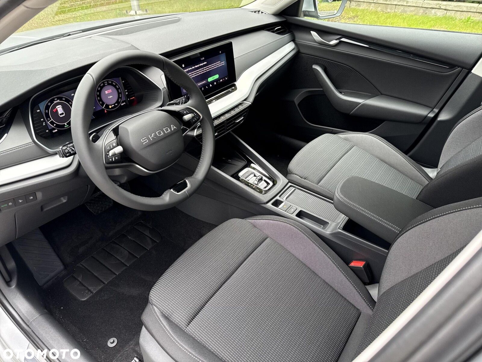Skoda Octavia 1.5 TSI mHEV Selection DSG - 10