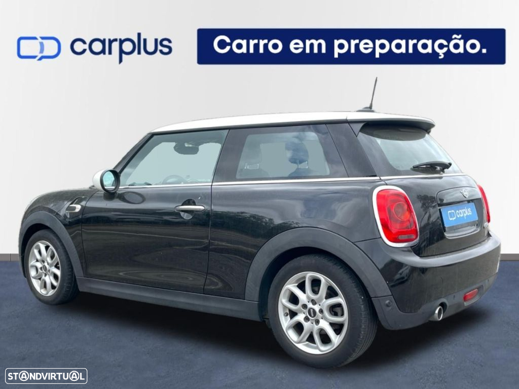 MINI 3 Portas Cooper Auto - 2