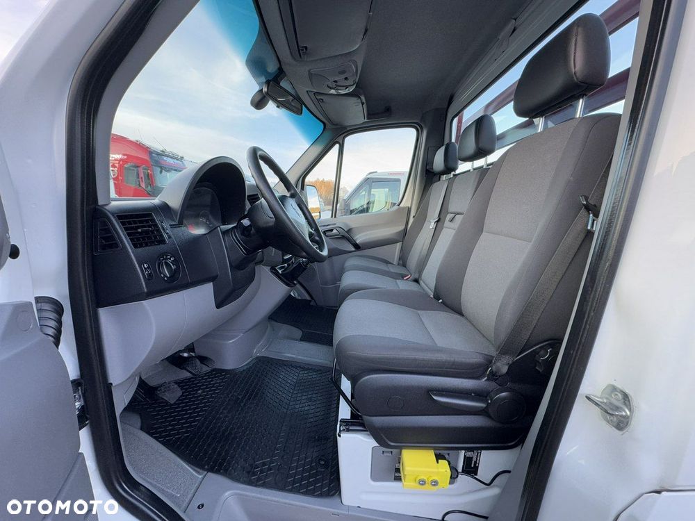 Volkswagen Crafter - 18