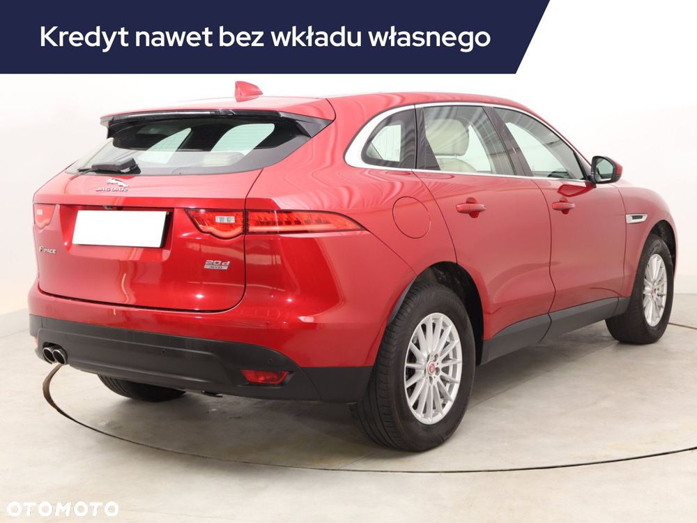 Jaguar F-Pace - 7
