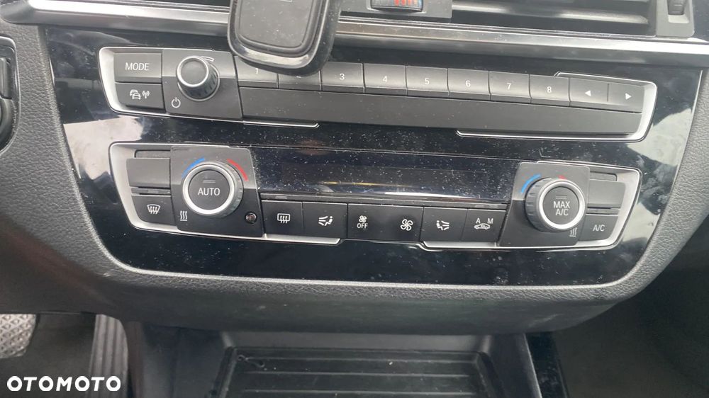 BMW Seria 1 116d Edition M Sport Shadow - 14