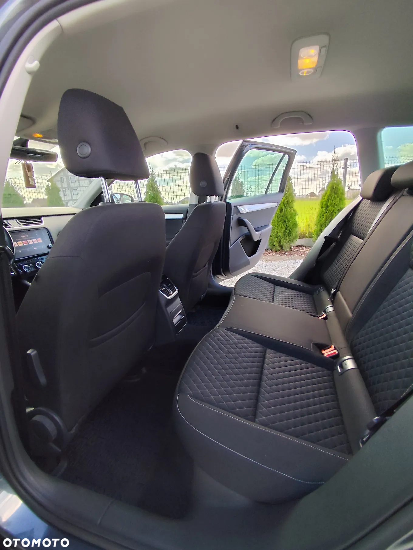 Skoda Octavia 1.4 TSI Drive DSG - 17