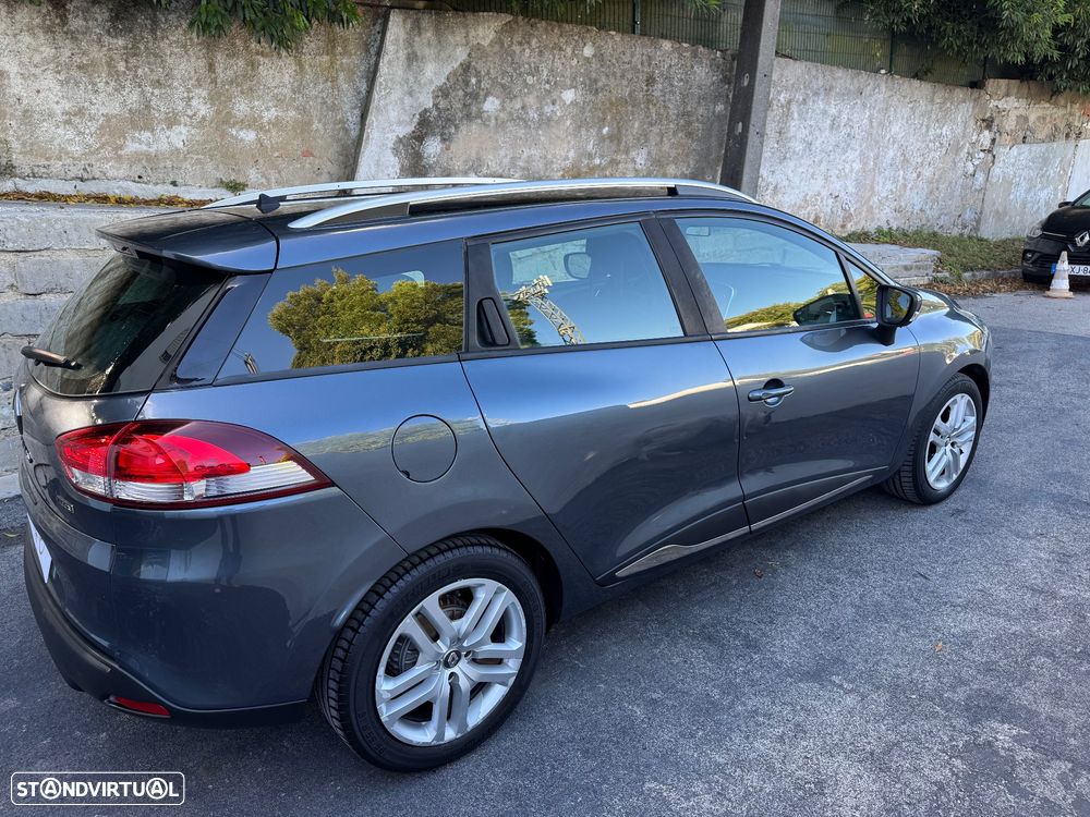 Renault Clio Sport Tourer Energy dCi 90 Start & Stop Experience - 8