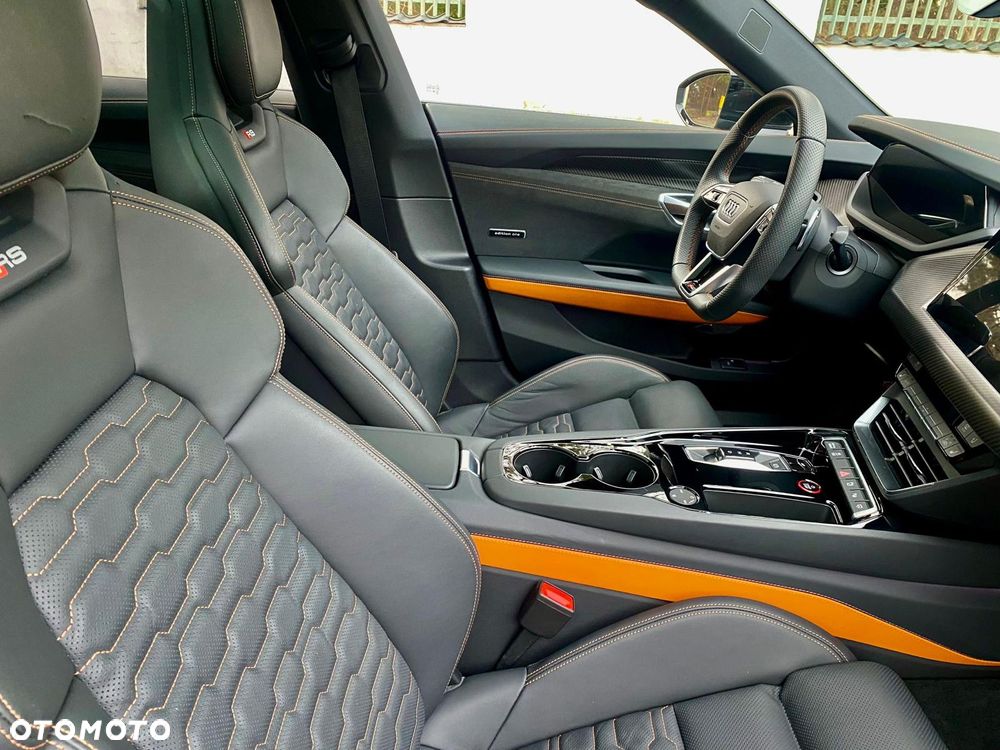 Audi RS e-tron GT quattro - 21