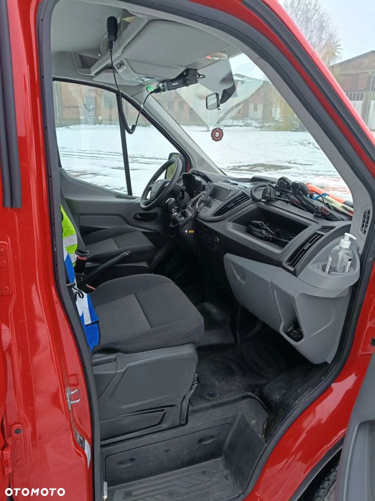 Ford Transit - 9