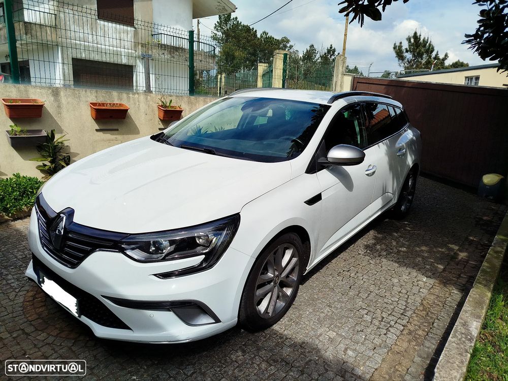 Renault Mégane Sport Tourer 1.3 TCe GT Line - 2