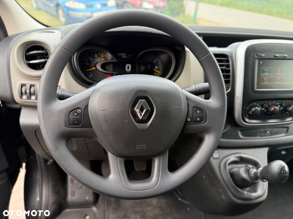 Renault Trafic - 17