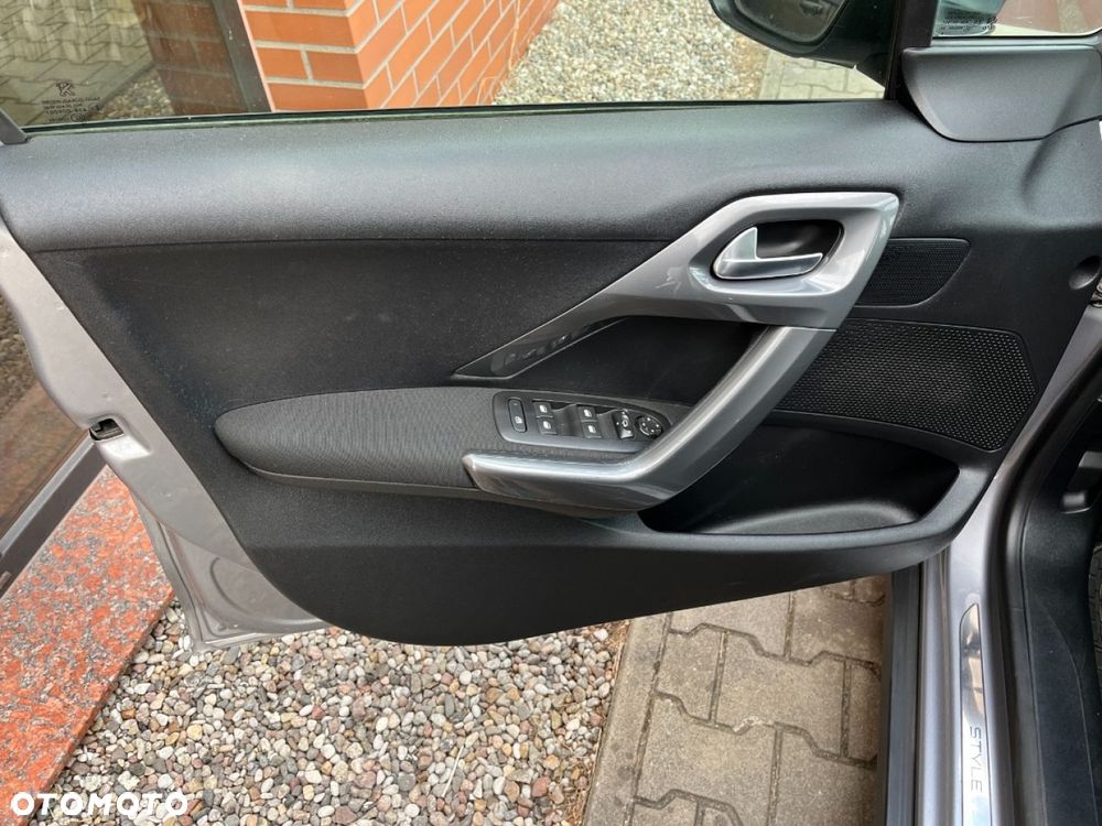 Peugeot 2008 82 VTI Active - 20