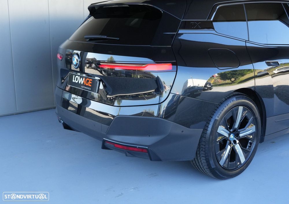 BMW iX xDrive 40 Pack Desportivo - 40