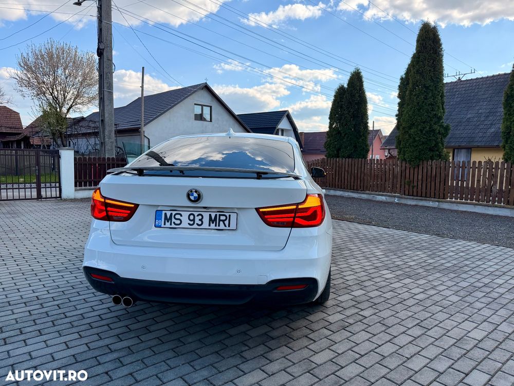 BMW Seria 3 320d xDrive Sport-Aut. M Sport - 2