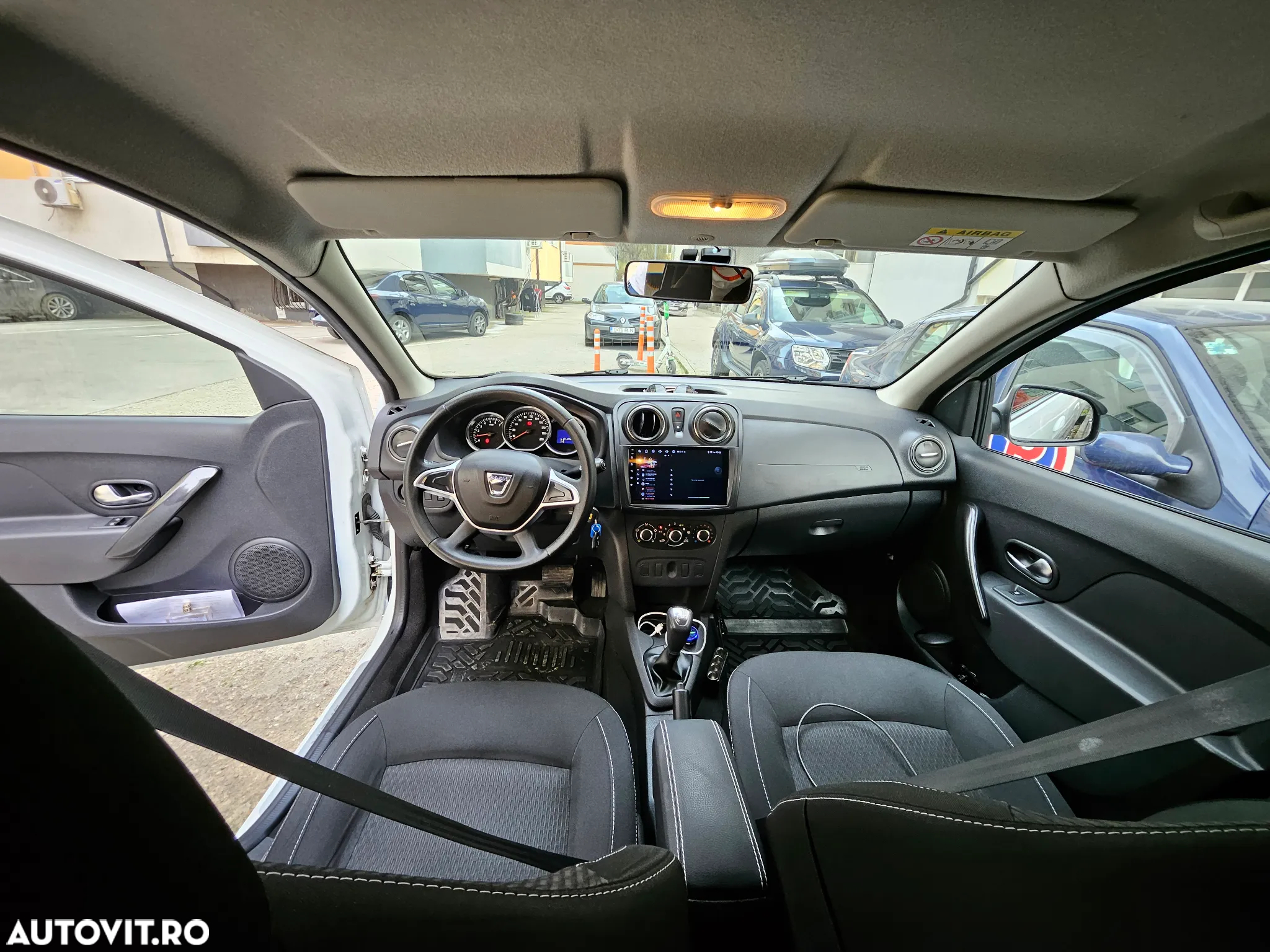 Dacia Logan 1.5 dCi Easy-R Laureate - 3