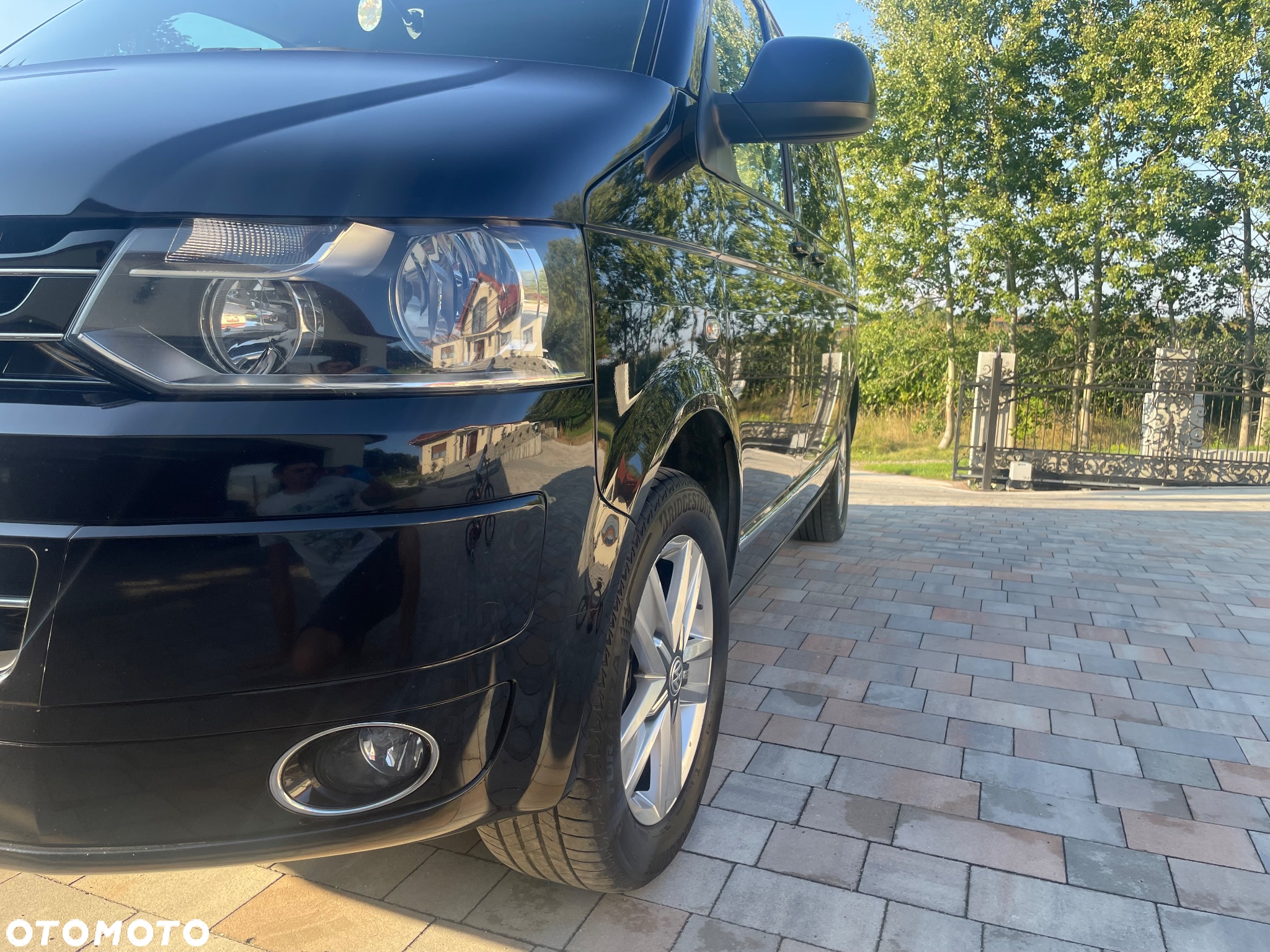 Volkswagen Multivan - 17