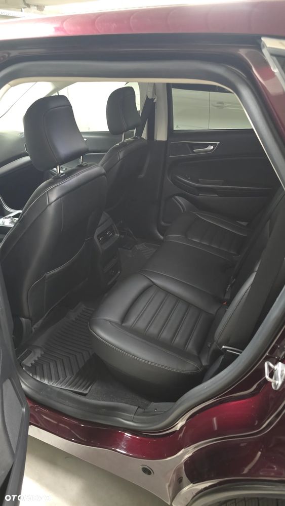 Ford Edge - 12