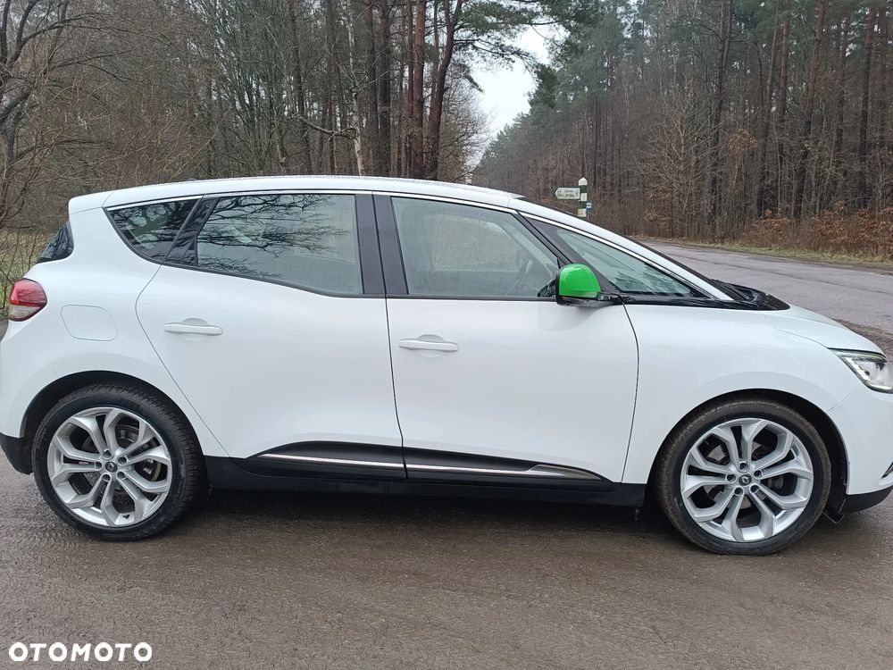 Renault Scenic 1.5 dCi Limited - 4