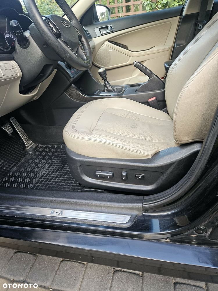 Kia Optima 1.7 CRDi XL - 8