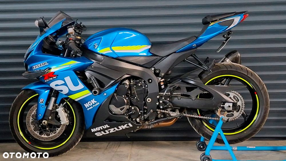 Suzuki GSX-R - 2