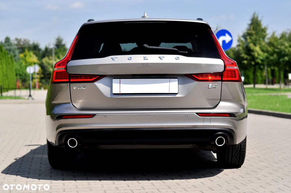Volvo V60 B4 D Geartronic Momentum - 12