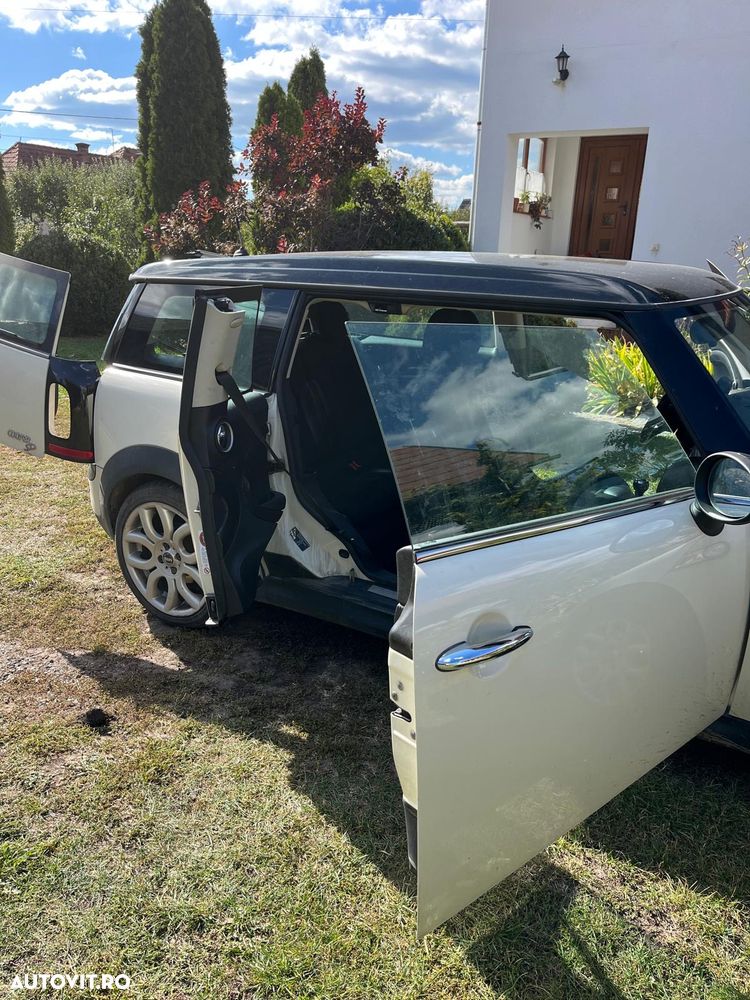Mini Clubman Cooper SD - 12