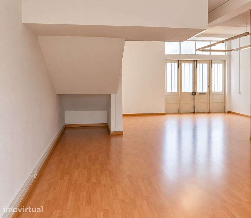 Aluga-se espaço comercial Pinheiro Manso/ Ramalde - Grande imagem: 3/10