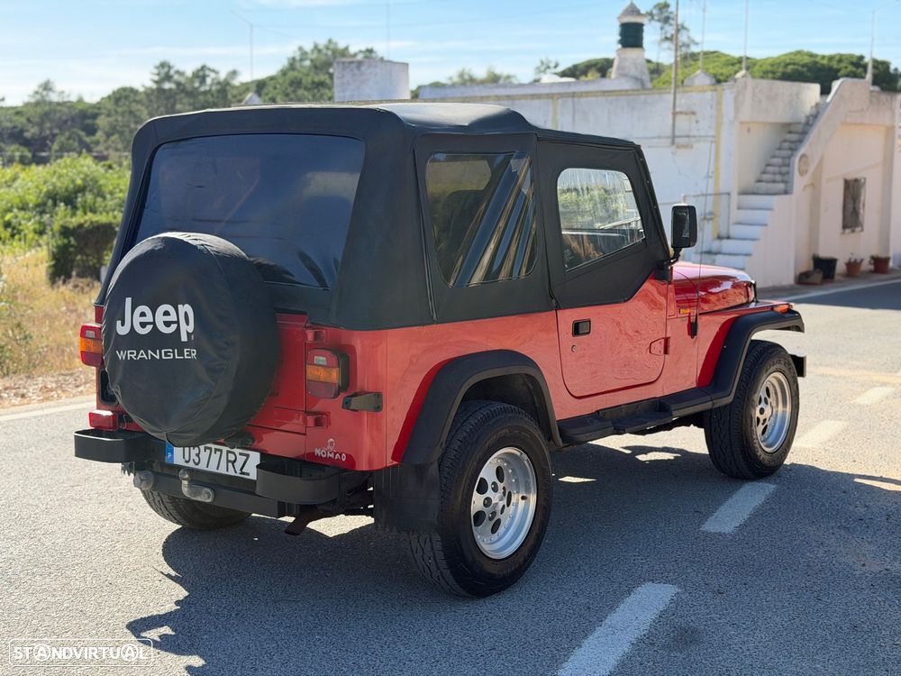 Jeep Wrangler - 9