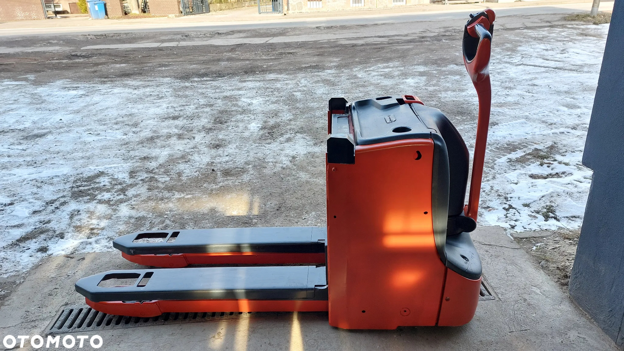 Linde T16L - 8